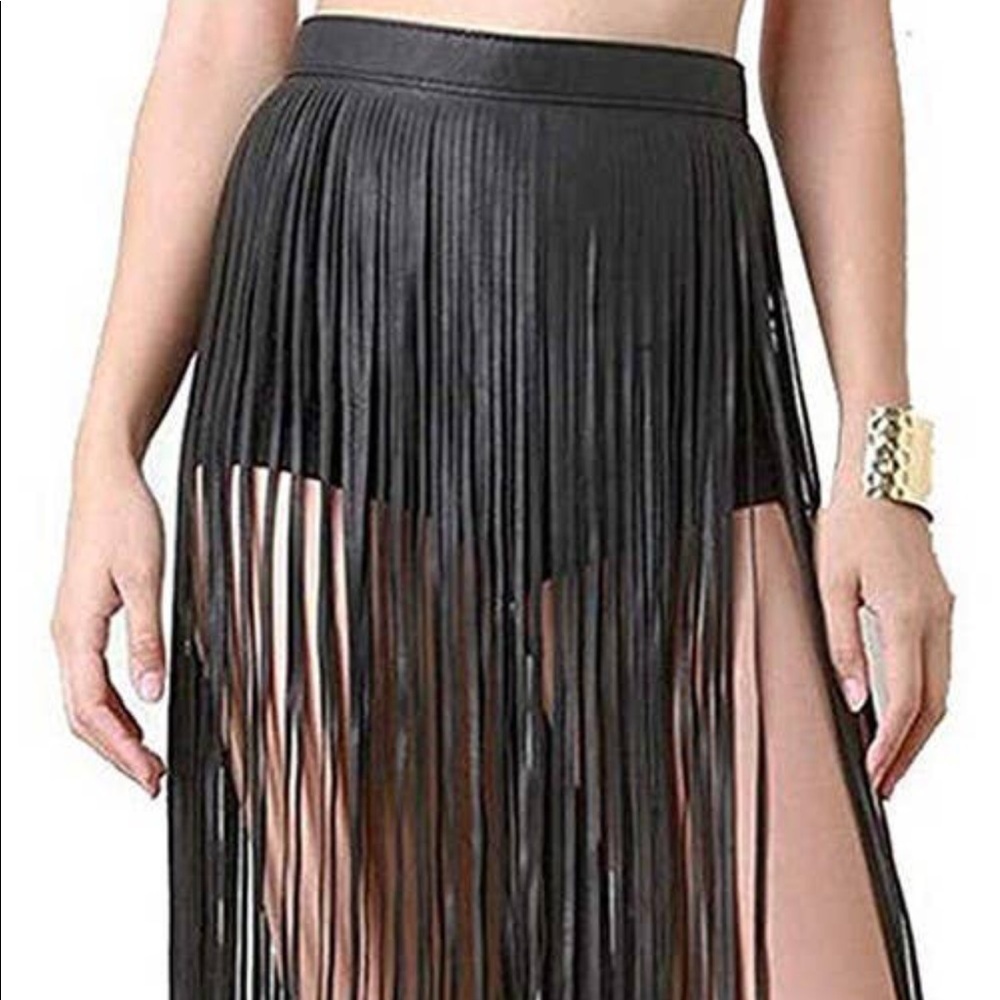 FAUX Leather Tassel Belt - Picture 3 of 7